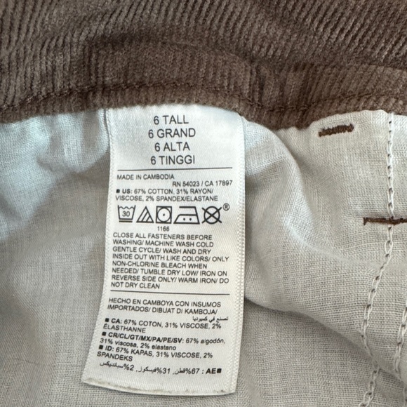 Old Navy Women's Higher High-Rise Flare Corduroy Pants in Brown 6 Long - Picture 4 of 9